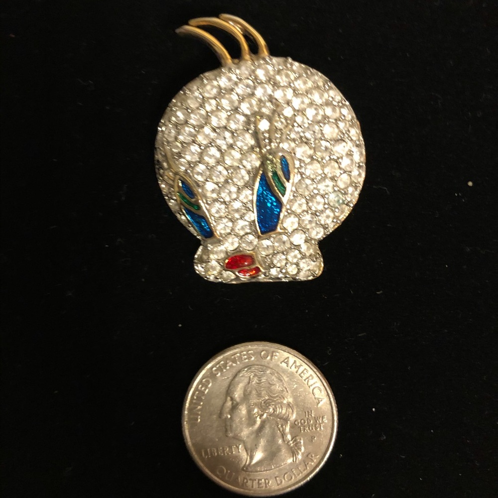 Tweety Bird Pin / Brooch